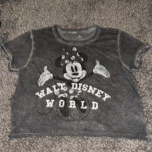 Disney Gray Short Sleeve Tee with Mickey Mouse Graphic